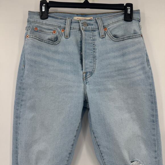 Levi's Women's Size 28 Wedgie Straight Light Wash Denim Jeans Cotton Stretch - Picture 3 of 13